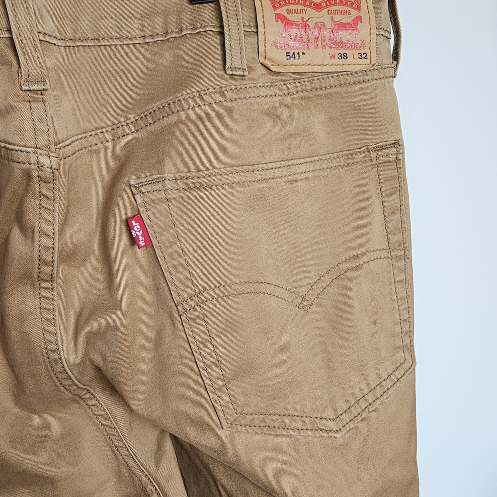 Levi's Men's Tan Jeans
